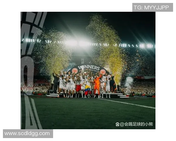 精彩足球录像回顾带你重温经典瞬间与激动人心的比赛时刻 精彩足球录像回顾带你重温经典瞬间与激动人心的比赛时刻